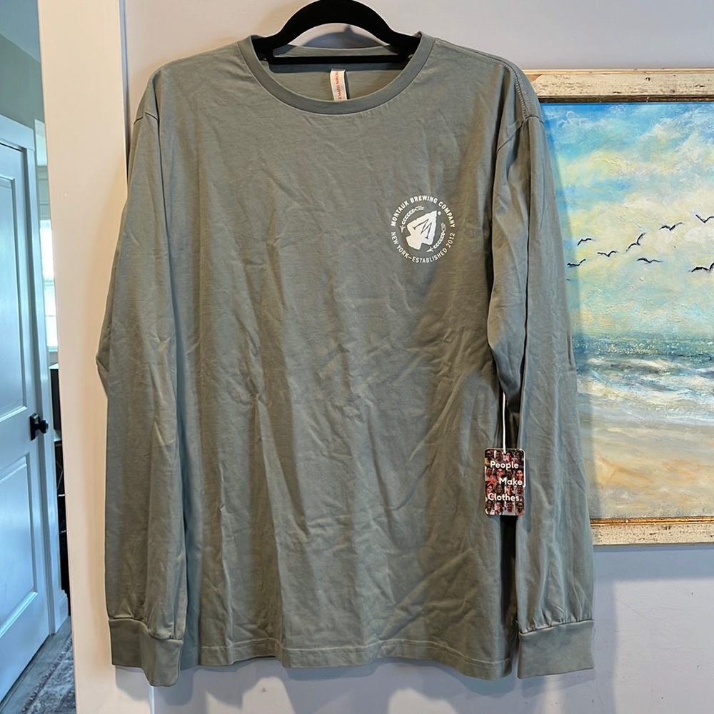 Men’s Montauk Brewing Company Long Sleeve Shirt - Size XL
